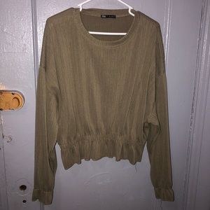 Zara green scrunched long sleeve